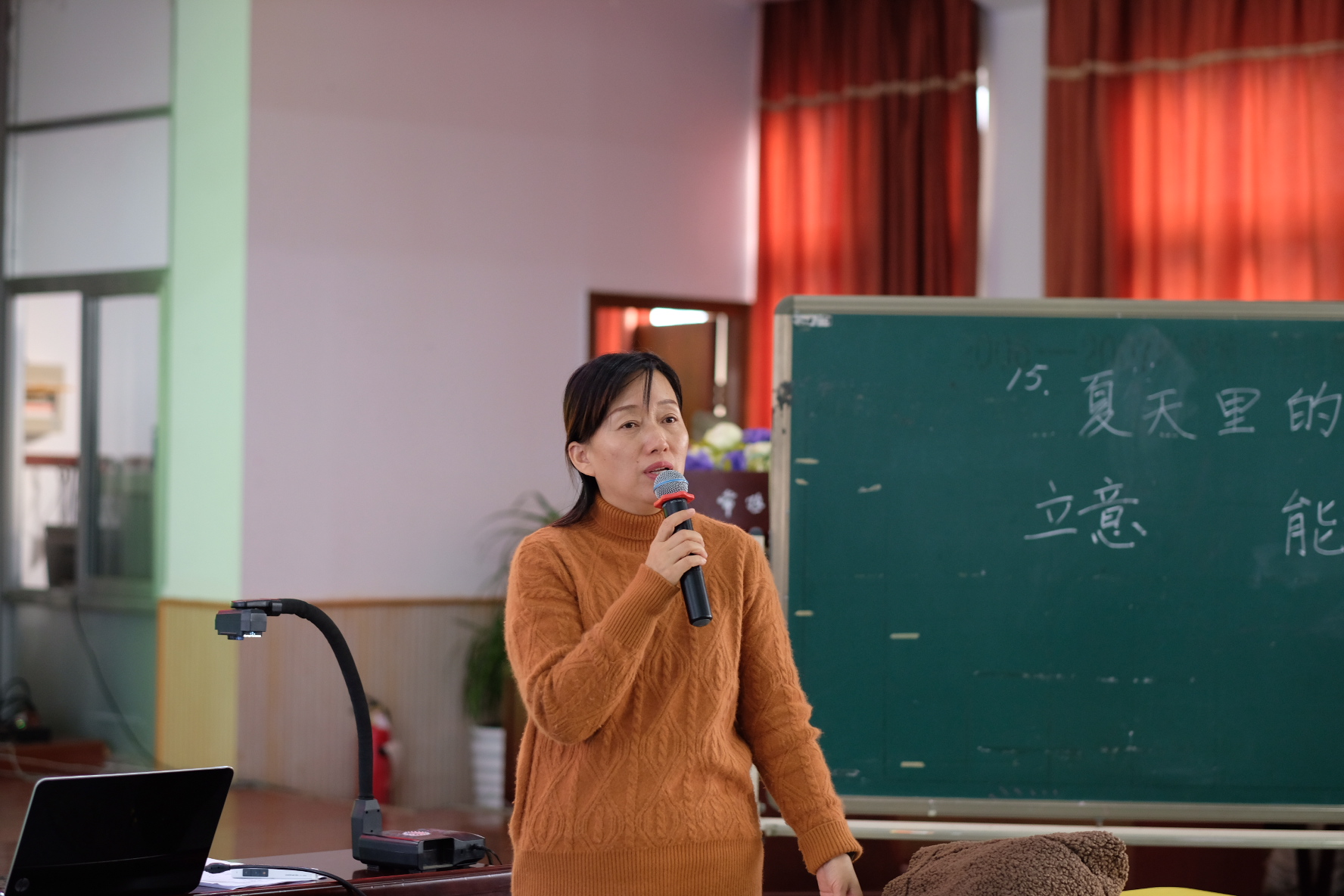 紧锣密鼓，我们聚成冬日的暖阳——记顾丽芳名师工作室12月4日活动