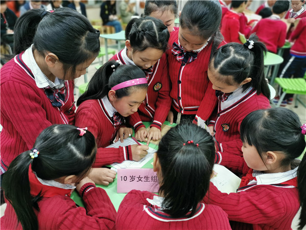 发展推理能力，提升数学素养——“高丽名师工作室”举行第三次教学研讨活动暨赠书仪式