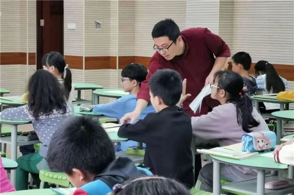 初冬，赴一场教学之约 ——记“高丽名师工作室”和“王文英名师工作室”十一月课堂教学研讨活动