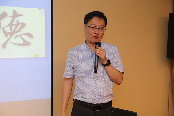 立足职教前沿 开展高端研修 启智教育思维  ——记工作室参加常熟市职业学校协作组长及专业骨干教师培训研修