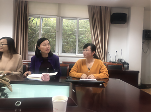 脚踏实地 仰望星空 助力成长——记10月30日顾素芳名师工作室研讨活动