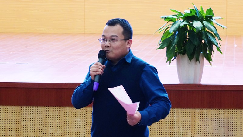 用英语讲好中国故事 努力培养具有国际视野和文化自信的中国人—记常熟市中学英语名师工作室11月15日活动
