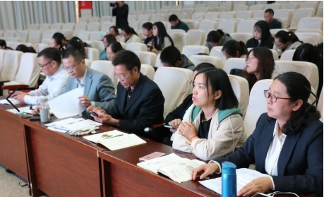 名师示范展风采  抱团共进促提升 ——记常熟市政治名师工作室10月研修活动