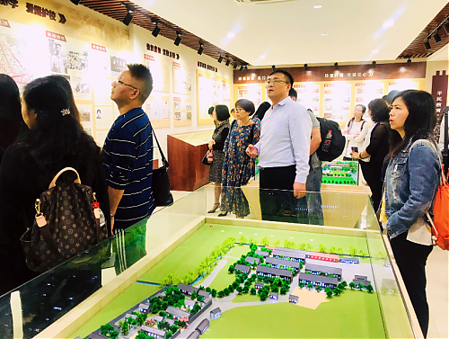 指向核心素养 聚焦生本课堂----记2019.10常熟市中学英语顾素芳名师工作室成员走进江苏省栟茶高级中学学习之行