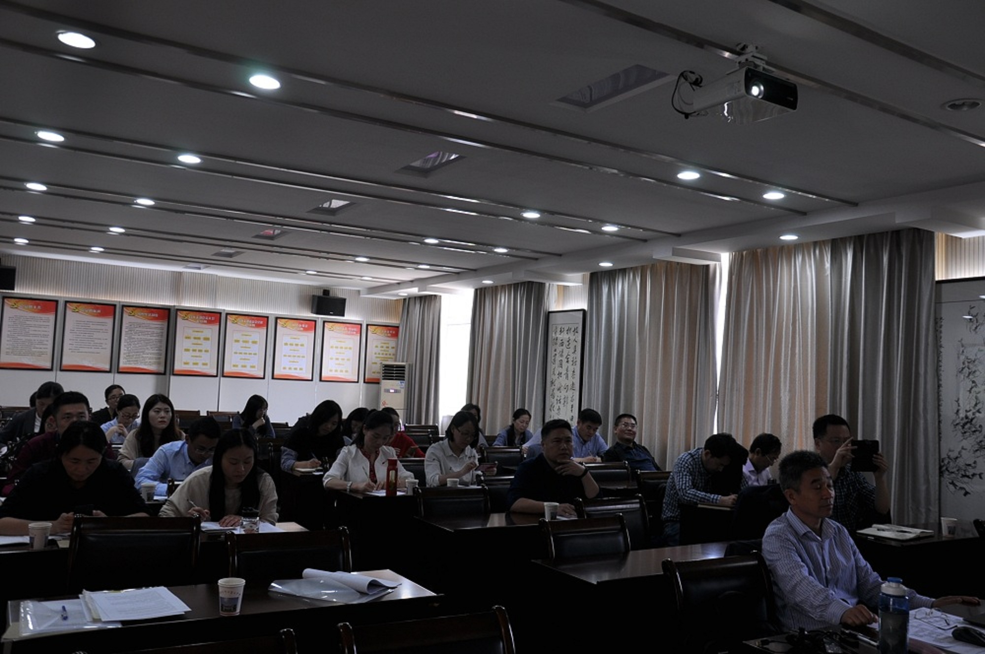 扬帆启程 携手共进——2019年常熟市王延东政治名师工作室活动