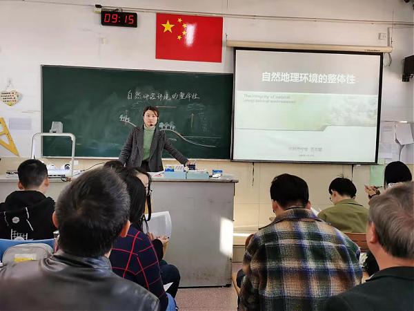名师工作室成员参加常熟市中学开放日活动