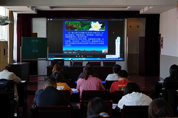 常熟—思南特殊教育科研联合培训暨常熟特殊教育名师工作室活动