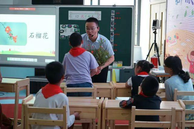 【新闻动态】新课标·新教材·新课堂——工作室成员参加无锡、扬州、镇江、常州四城特教教研联盟活动