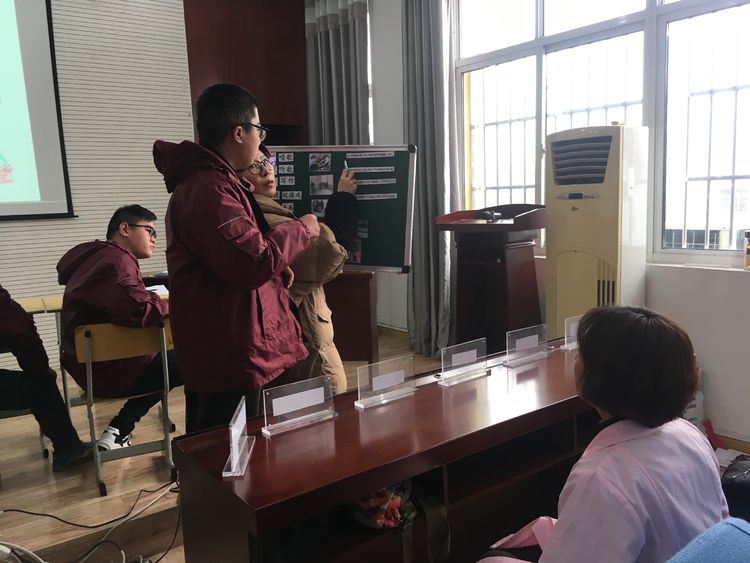 工作室成员赴徐州云龙区特教中心参加新课标及融合教育研讨活动